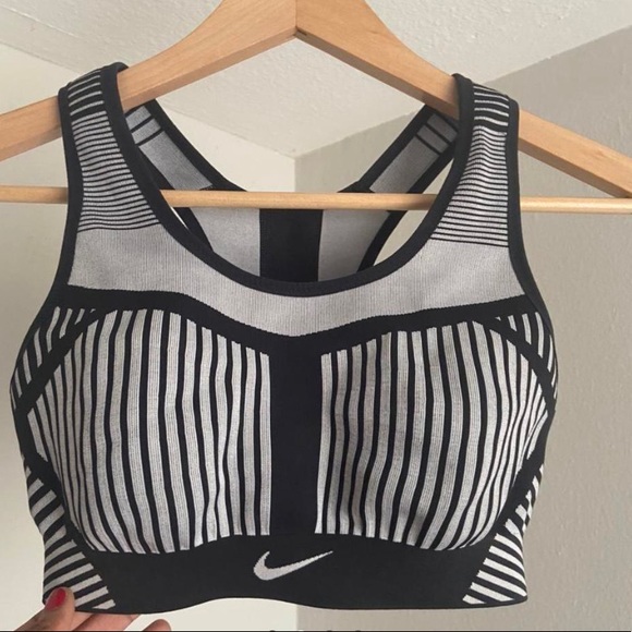 NIKE FLYKNIT BRA - High support sports bra - Picture 1 of 3